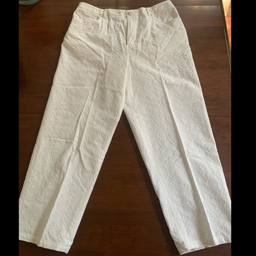Beautiful Kate Hill White Textured Pants Sz. 10